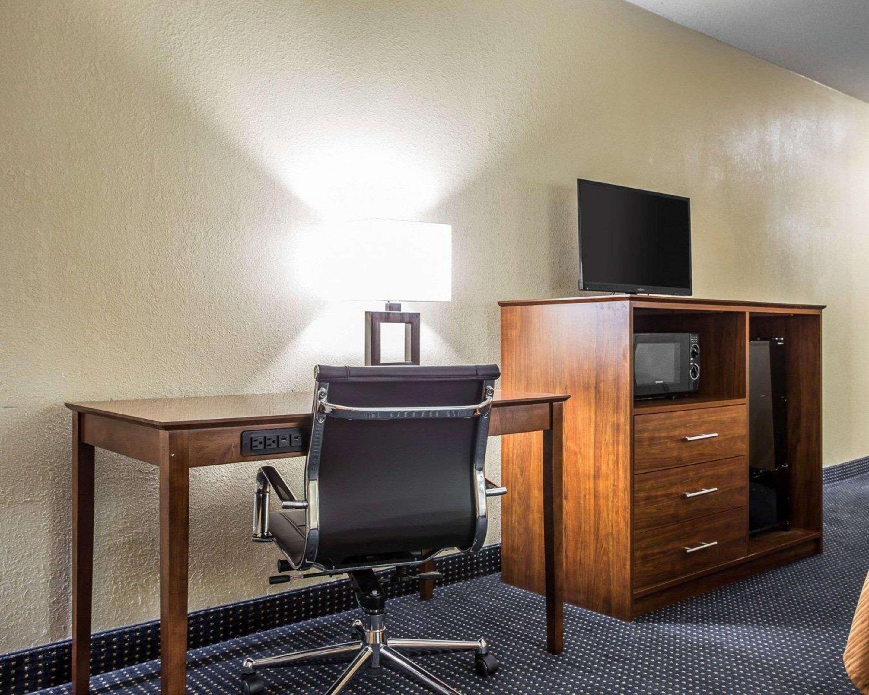 Quality Inn Mullins Marion Exteriör bild