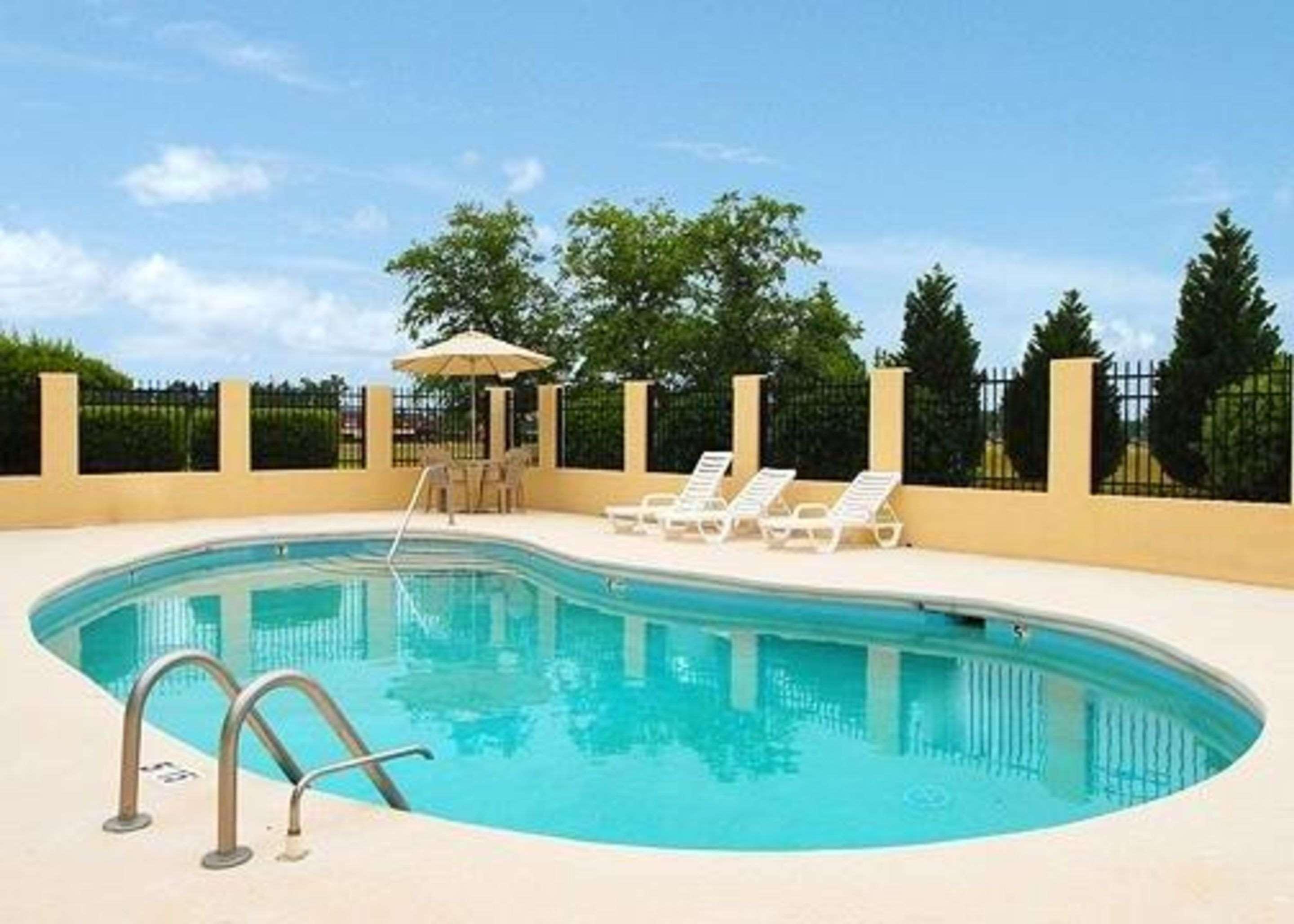 Quality Inn Mullins Marion Exteriör bild
