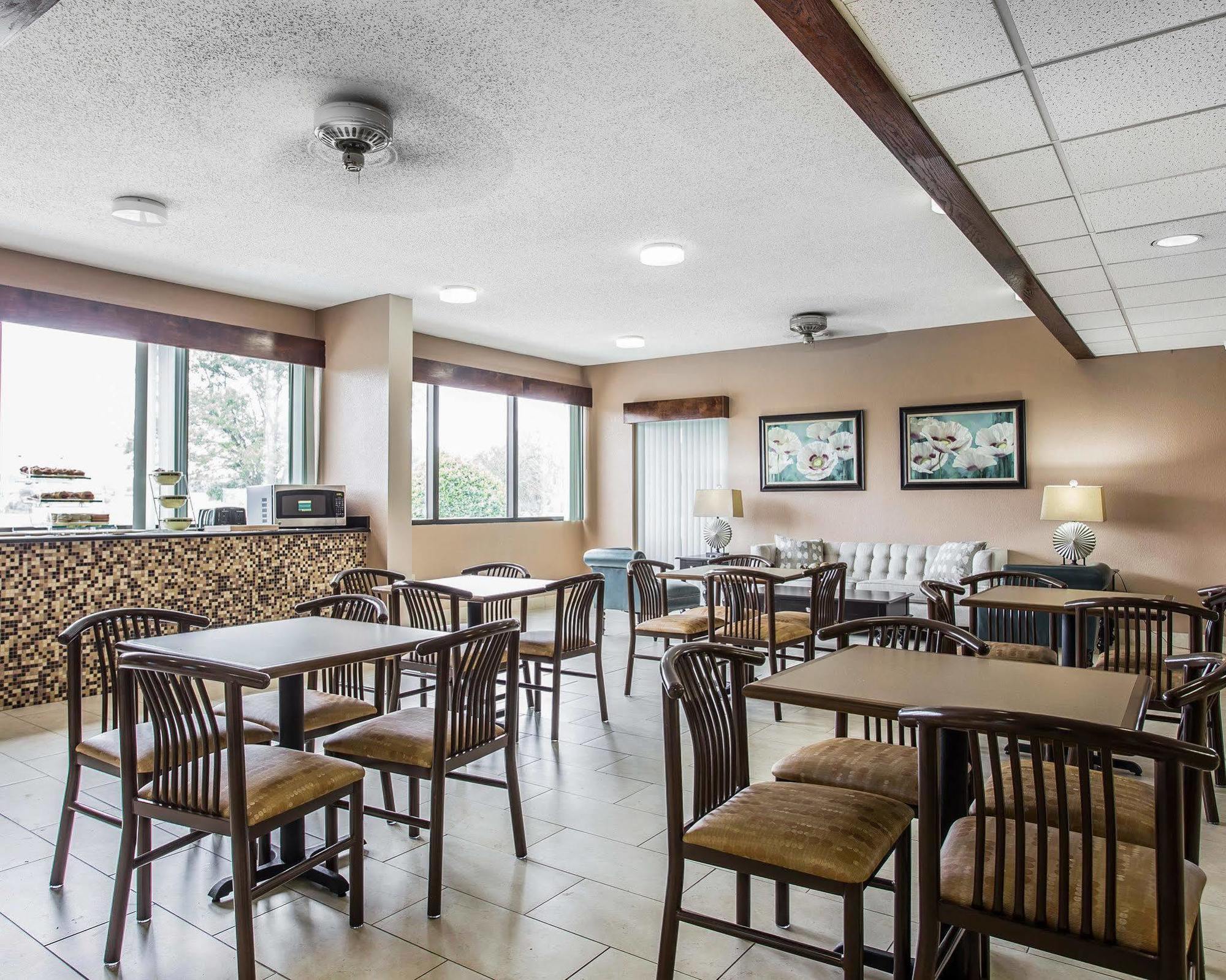 Quality Inn Mullins Marion Exteriör bild